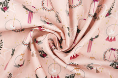 Baumwollstoff X-Mas Kränze - rosa