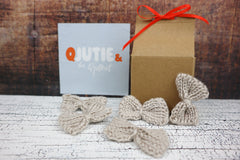 Häkelschleife by Qjutie