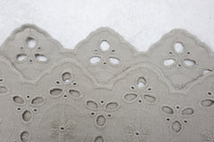 Baumwoll Voile Lochstickerei Mariella