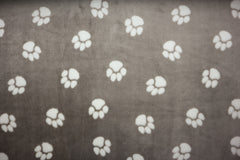 Wellness Fleece Cute Paws