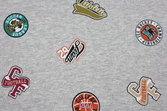 Sweatshirt Stoff College Patches by Qjutie