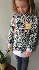 Hoodie aus Baumwoll Jacquard Jersey Emily Animal Streifen in schwarz bei Der Buntspecht