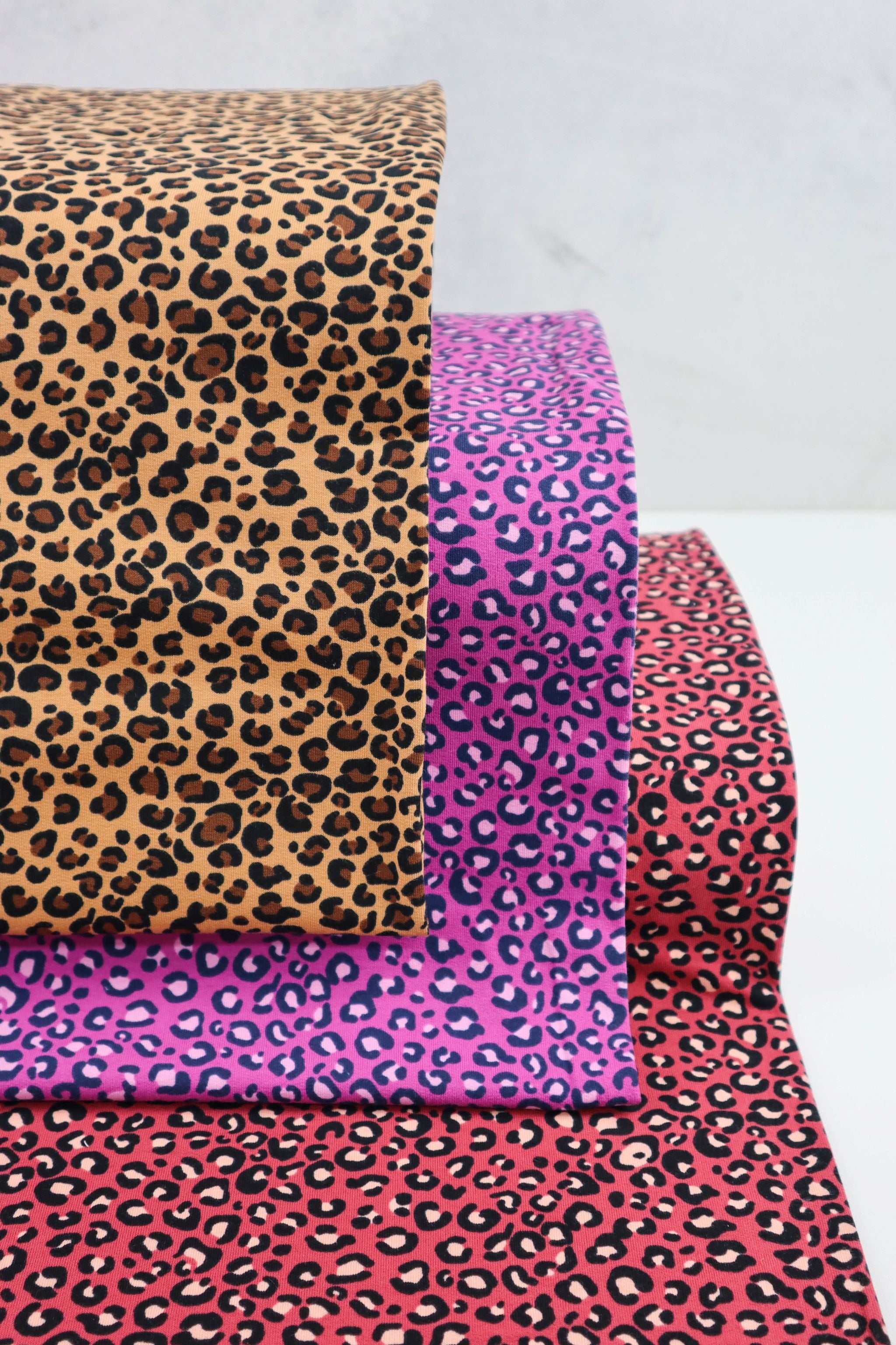 French Terry Animal Skin by Poppy bei der Buntspecht