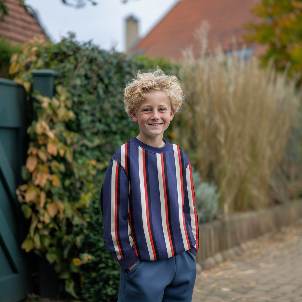 Soft Sweatshirtstoff Stripes Bayo in navy by Poppy - Nähbeispiel Swaetshirt