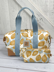 Canvas Dots & Leaves by Emjo Design