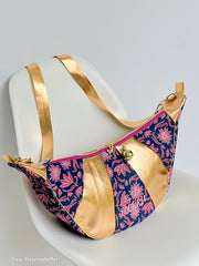 Canvas Retro Flowers by Emjo-Design