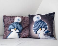 Kissen Panel Velvet On The Rocks - Penguin by Thorsten Berger
