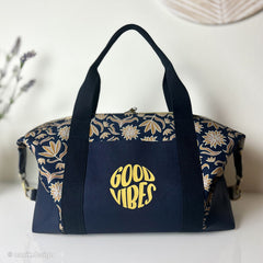 Canvas Retro Flowers by Emjo-Design