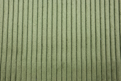 Reststück: 0,70m - Cordsamt khaki