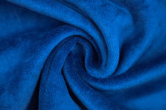 Reststück: 1,30m Nickistoff in royalblau