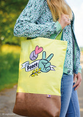 Panel Canvas Happy Pillow DIY by lycklig design