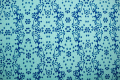 Reststück: 1,00m - Sweatshirt Stoff small flowers & branches hellmint