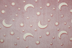 Wellness Fleece Glow in the Dark Sonne, Mond + Sterne