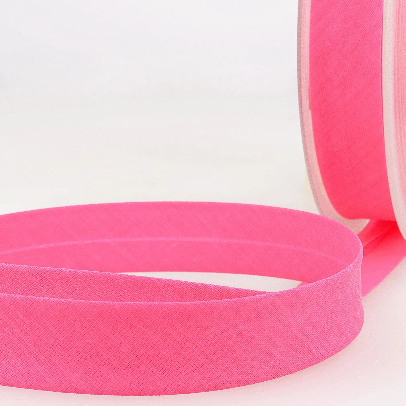 Baumwoll Schrägband vorgefalzt in 4 knalligen Neonfarben vom Buntspecht Shop