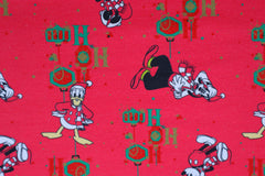 Reststück: 2,00m French Terry Weihnachten - Disney Family - rot Ho Ho Ho -
