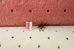 Teddy Plüsch Jacquard mit kleinen gestickten Blüten in verschiedenen Farben und 2 Varianten vom Buntspecht Shop